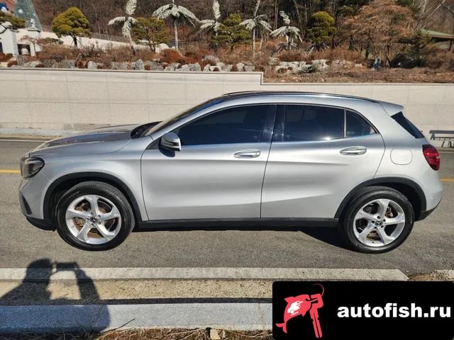 Mercedes-Benz GLA-Class GLA-Class X156 2018 года - вид 4