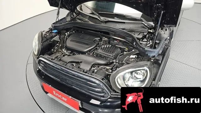 Mini Countryman Cooper D Country Man 2020 года - вид 6