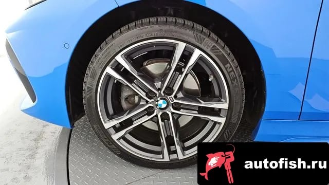 BMW 1-Series 1 Series (F40) 2021 года - вид 5