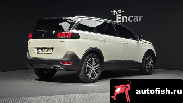 Peugeot 5008 5008 second generation 2018 года - вид 2