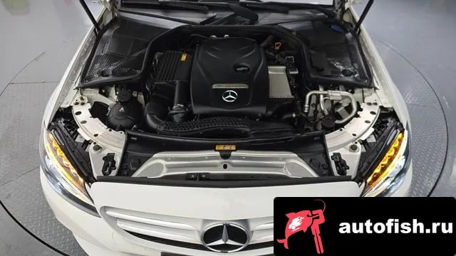 Mercedes-Benz C-Class C-Class W205 2018 года - вид 6
