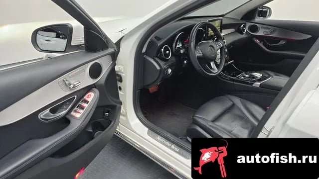 Mercedes-Benz C-Class C-Class W205 2018 года - похожие автомобили
