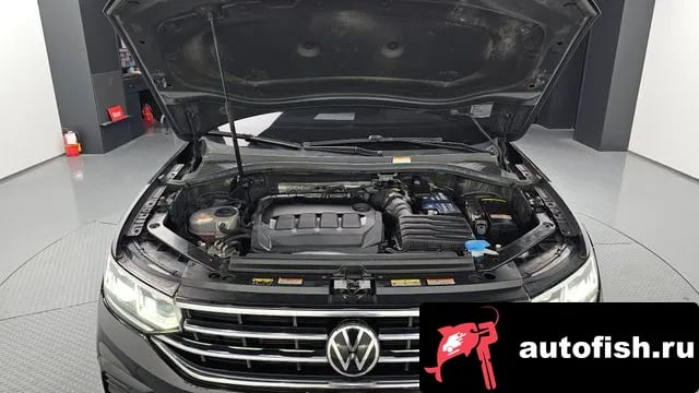 Volkswagen Tiguan Tiguan second Generation 2021 года - вид 6