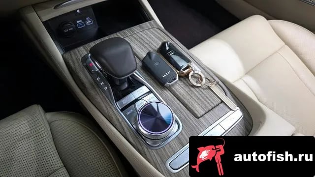 Kia K9 The New K9 2nd generation 2022 года - похожие автомобили