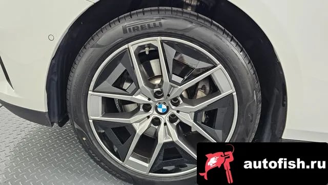 BMW 5-Series 5 Series (G60) 2023 года - вид 5