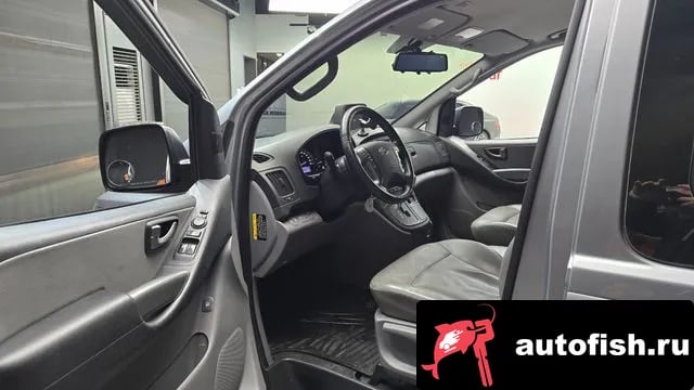 Hyundai Starex The New Grand Starex 2018 года - похожие автомобили