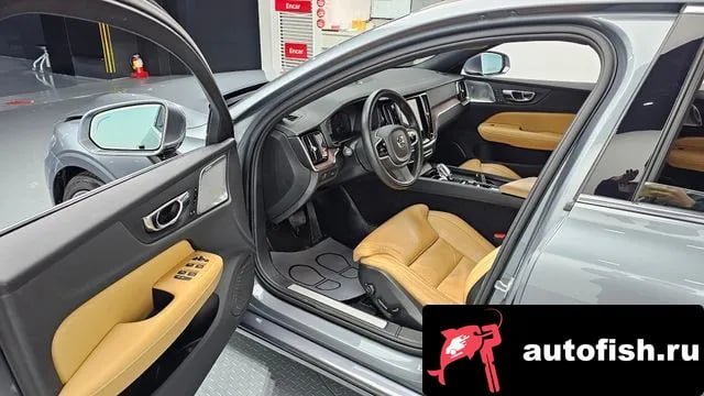 Volvo S60 S60 3rd generation 2021 года - похожие автомобили