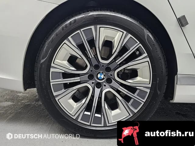BMW 7-Series 7 Series (G70) 2023 года - вид 5