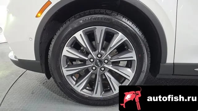 Lincoln Corsair Cosair 2021 года - вид 5