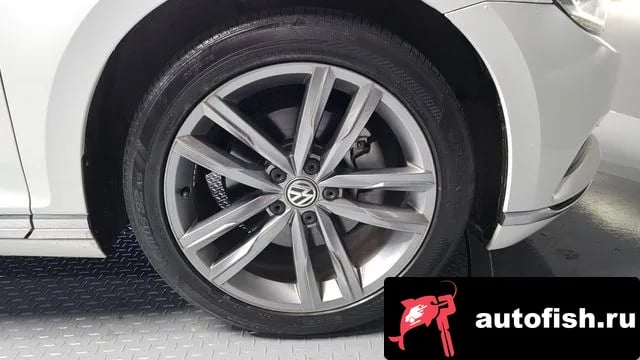 Volkswagen Passat Passat GT (B8) 2018 года - вид 5