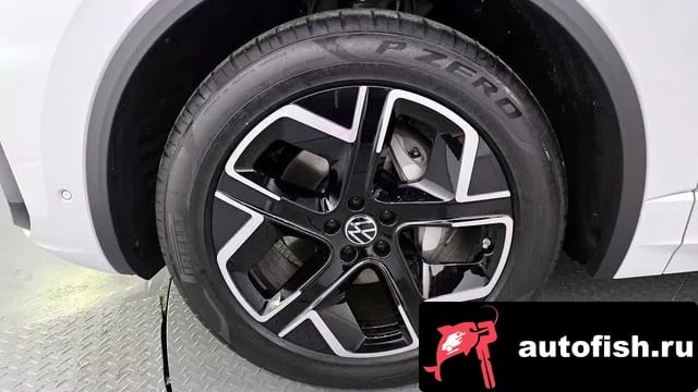 Volkswagen Touareg Tuareg 3rd generation 2025 года - вид 5