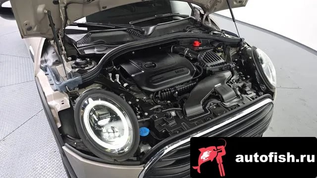 Mini Clubman Cooper Clubman 2022 года - вид 6