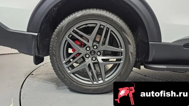 Ford Explorer Explorer 6th Generation 2025 года - вид 4