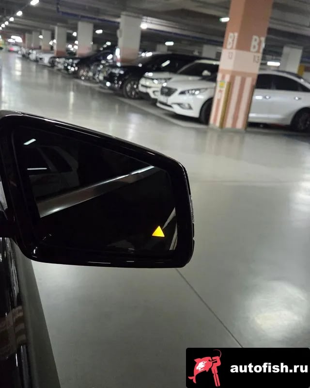 Mercedes-Benz GLA-Class GLA-Class X156 2018 года - вид 6