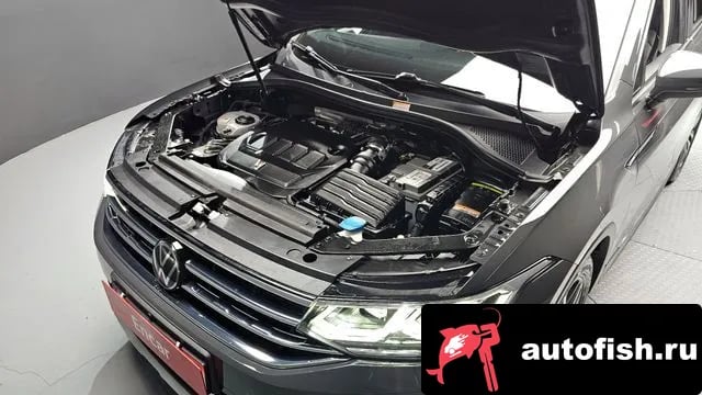 Volkswagen Tiguan Tiguan second Generation 2021 года - вид 6