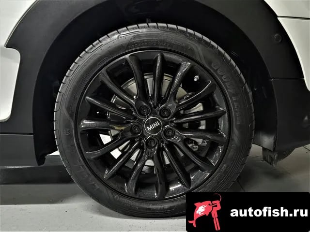 Mini Clubman Cooper Clubman 2024 года - вид 5