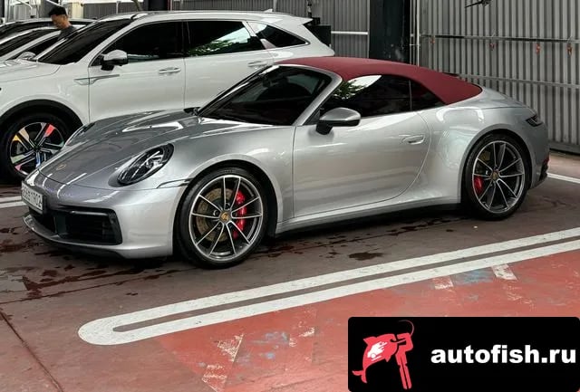 Porsche 911 911 (992) 2020 года - вид 4