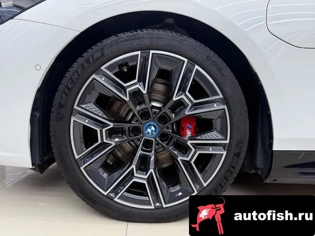 BMW 5-Series 5 Series (G60) 2024 года - вид 5