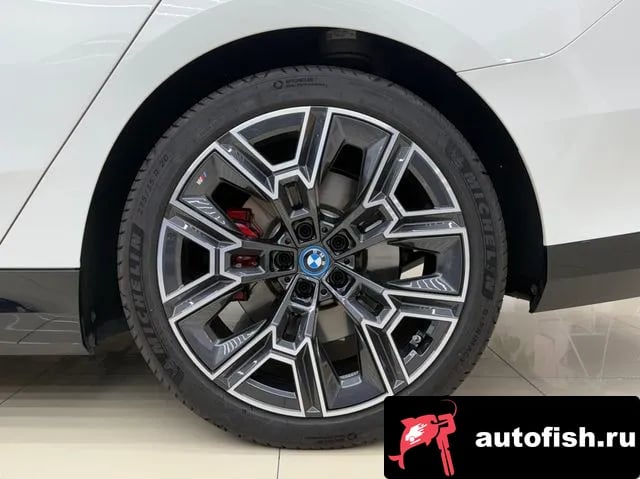 BMW 5-Series 5 Series (G60) 2024 года - вид 6