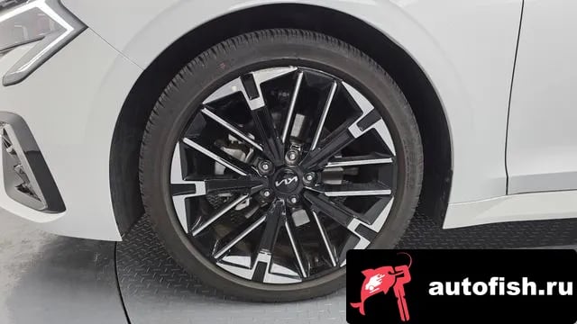 Kia K5 The New K5 3rd generation 2025 года - вид 5