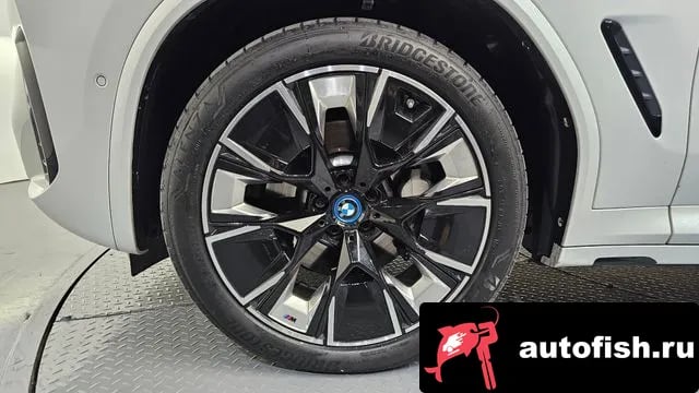 BMW iX3 iX3 2023 года - вид 5
