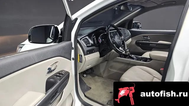 Kia Carnival The New Carnival 2018 года - похожие автомобили