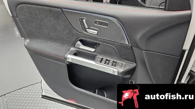 Mercedes-Benz GLB-Class GLB-Class X247 2025 года - похожие автомобили