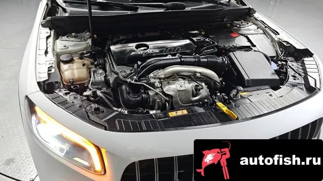 Mercedes-Benz GLB-Class GLB-Class X247 2021 года - вид 6