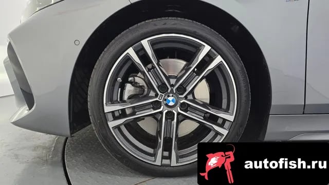 BMW 1-Series 1 Series (F40) 2024 года - вид 5