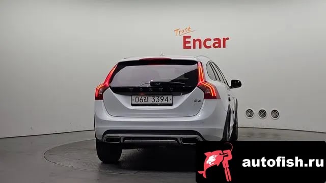 Volvo V60 V60 Cross-Country 2017 года - вид 4
