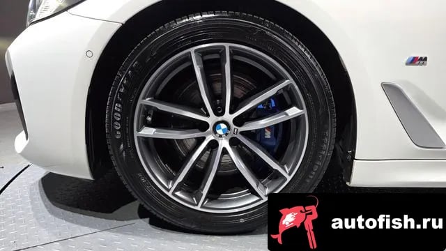 BMW 5-Series 5 Series (G30) 2021 года - вид 5