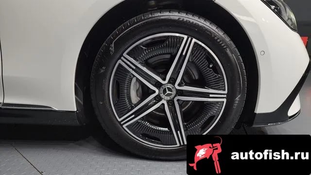 Mercedes-Benz EQE EQE V295 2024 года - вид 5