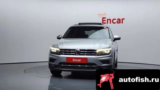 Volkswagen Tiguan Tiguan second Generation 2018 года - вид 3