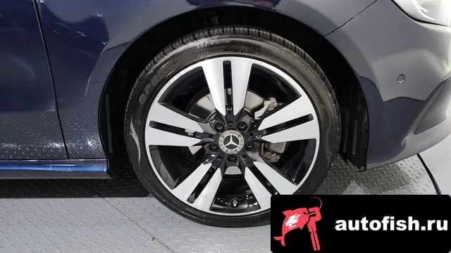 Mercedes-Benz A-Class A-Class W176 2018 года - вид 5