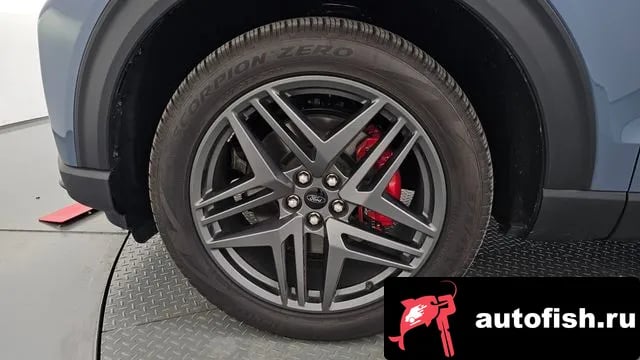 Ford Explorer Explorer 6th Generation 2025 года - вид 4