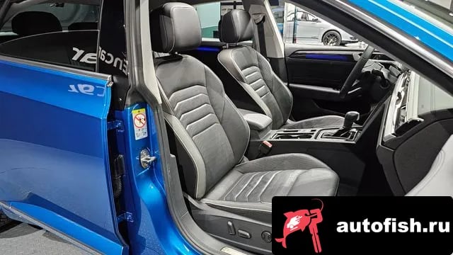 Volkswagen Arteon Atheon 2023 года - похожие автомобили