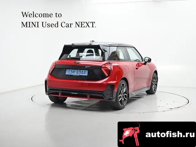 Mini Cooper Cooper Electric 4th Generation 2025 года - вид 2