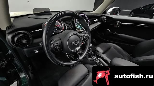 Mini Cooper Cooper 2018 года - похожие автомобили