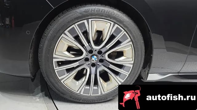 BMW 7-Series 7 Series (G70) 2023 года - вид 5