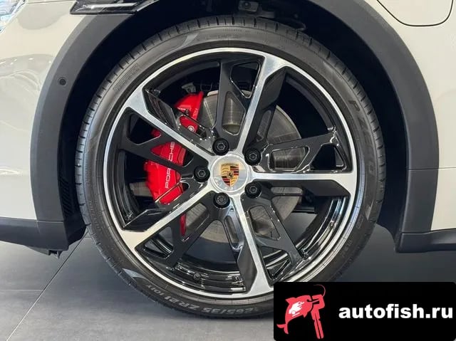 Porsche Taycan Taikan 2024 года - вид 5