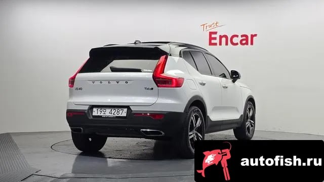 Volvo XC40 XC40 2019 года - вид 2