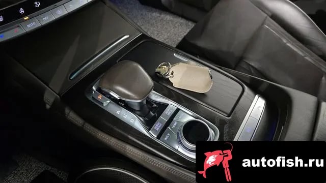 Kia K9 More K9 2018 года - похожие автомобили