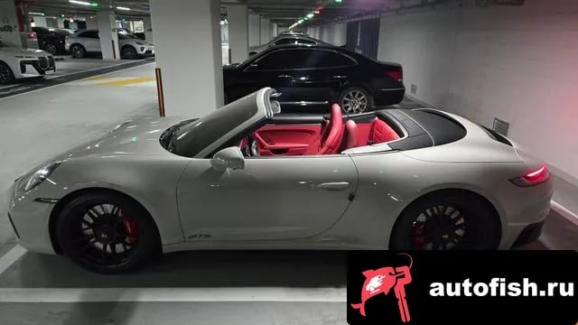 Porsche 911 911 (992) 2023 года - вид 1