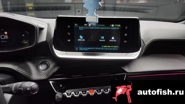 Peugeot 208 e-208 second Generation 2022 года - похожие автомобили