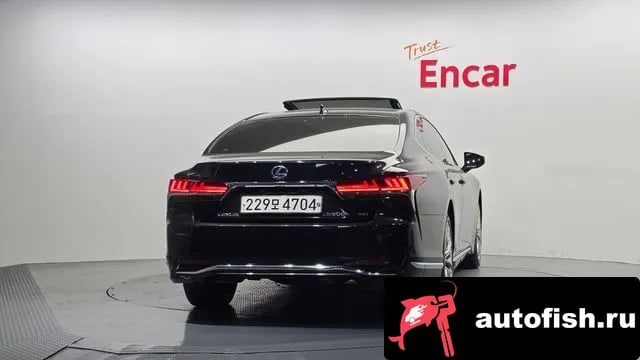 Lexus LS LS500h 5th generation 2020 года - вид 4