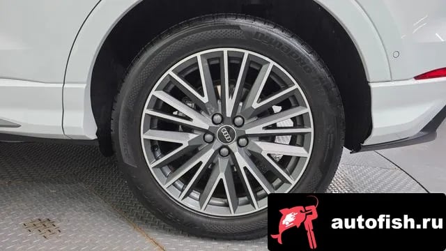 Audi Q3 Q3 (F3) 2022 года - вид 5