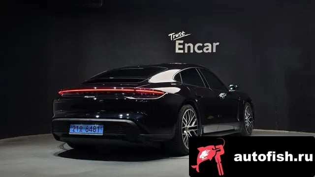 Porsche Taycan Taikan 2022 года - вид 2