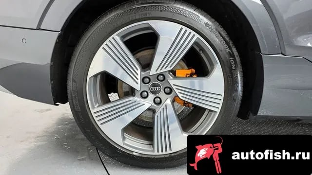 Audi e-tron e-Tron 2022 года - вид 5