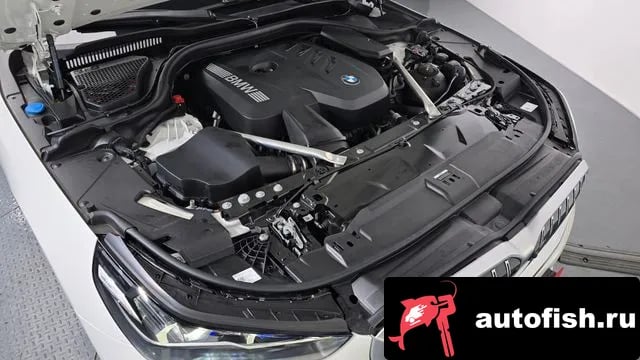 BMW 5-Series 5 Series (G60) 2025 года - вид 6