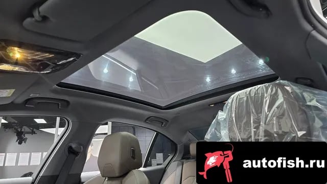 BMW 5-Series 5 Series (G60) 2025 года - похожие автомобили